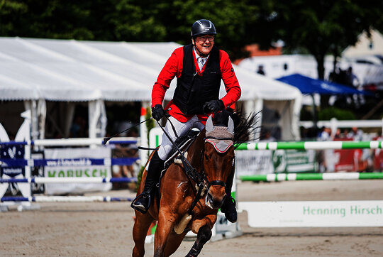 ASC_Interview_ASC-Mitglied_Axel_Fromm_EQUI_PAGES